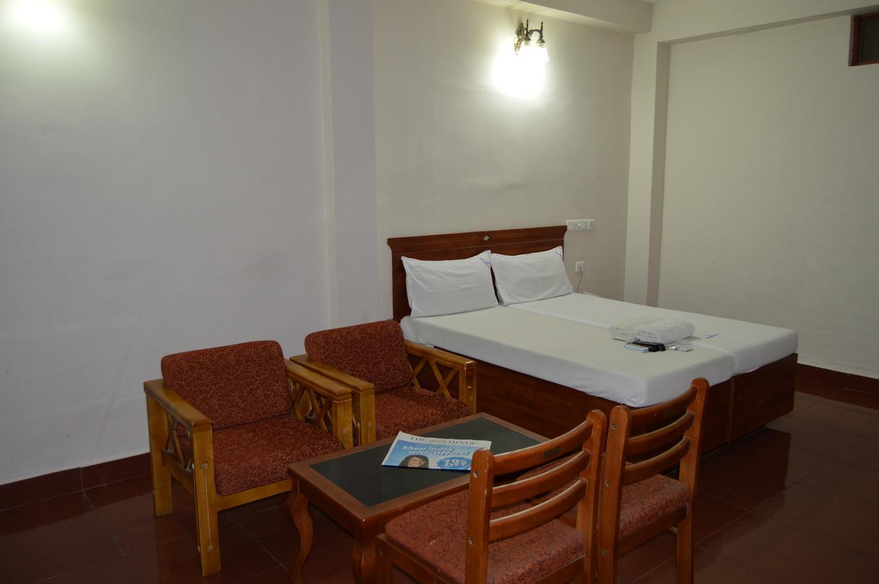 Hotel Shalimar Metro Kochi Zewnętrze zdjęcie
