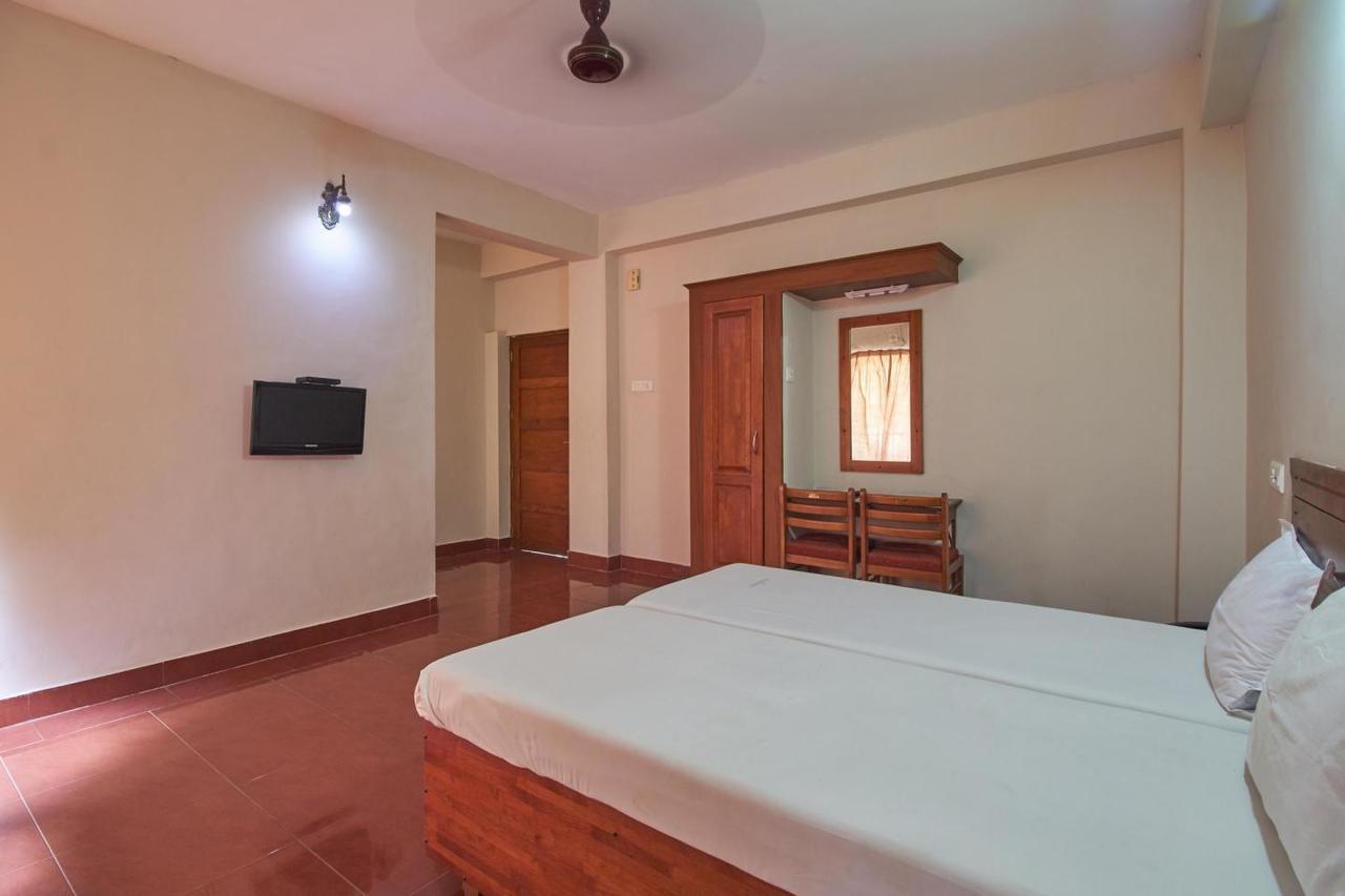 Hotel Shalimar Metro Kochi Zewnętrze zdjęcie